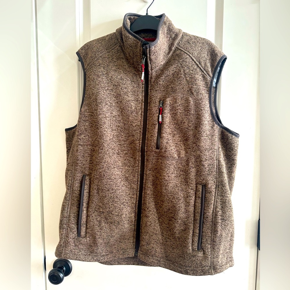 Orvis Brown Heathered Fleece Vest with Red Trim